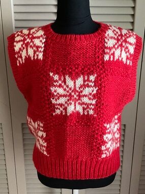Red, white vintage snowflake sweater vest. Size M